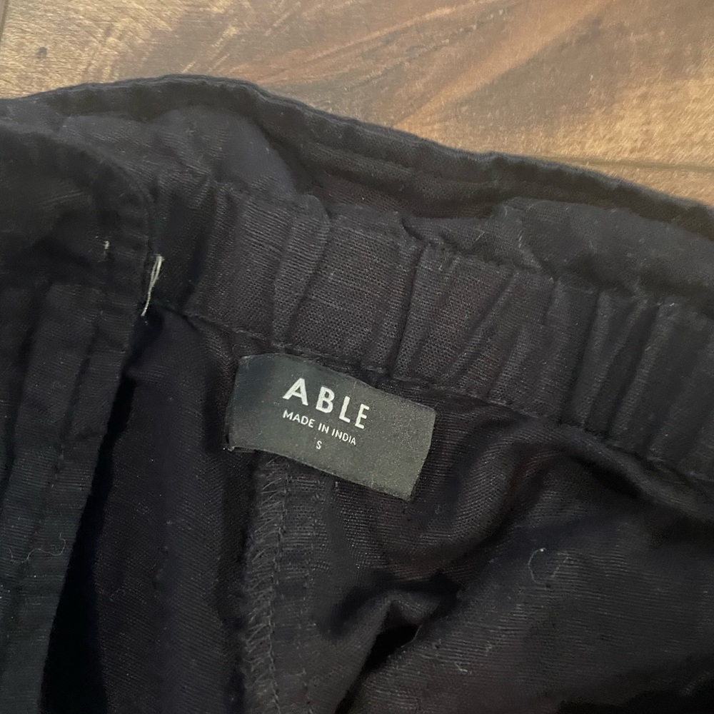 ABLE Janis Paperbag shorts black size small - Picture 3 of 5